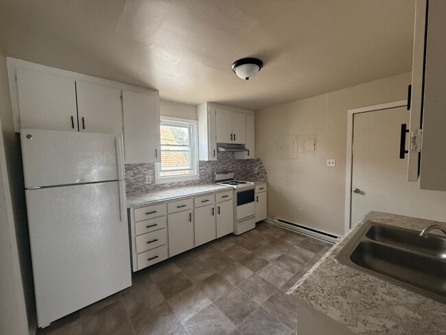 Photo - 210 James St Unit 2