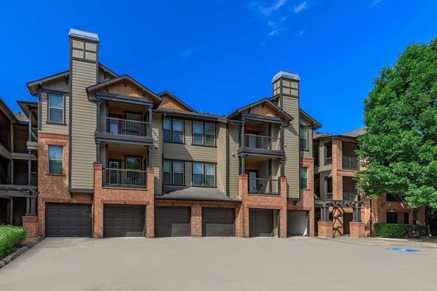 Building Photo - Best Little House in Texas Unit B