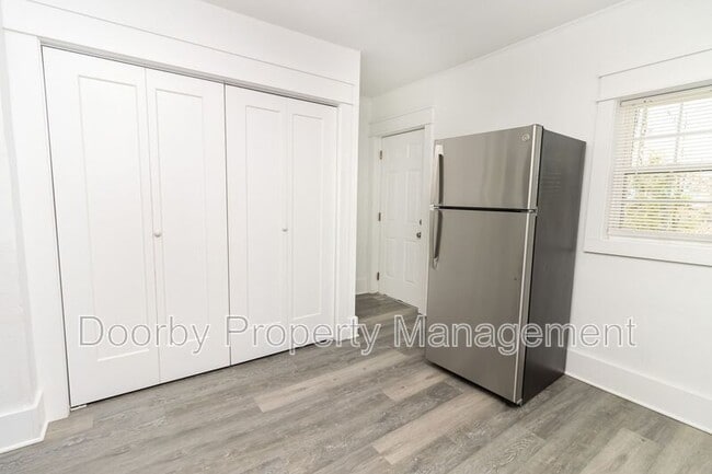 Photo - 1203 Rockway Dr Unit 2