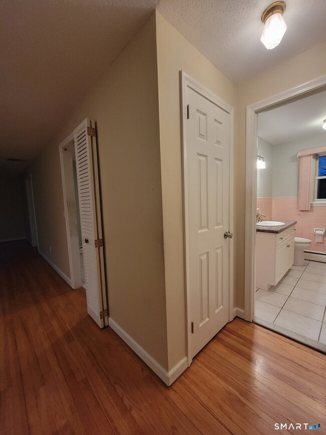 Photo - 46 Turkey Hill Rd