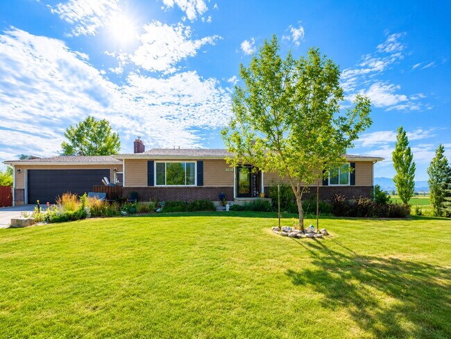 Caretaker Rental Opportunity – Fully Furnished Home in Historic Spring City
