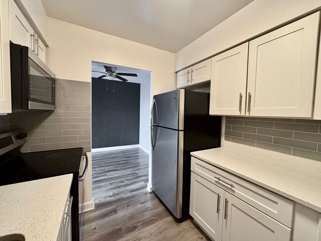 Photo - 520 Rentals