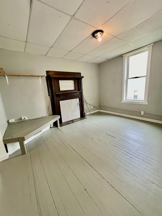 Photo - 535 Locust Ave