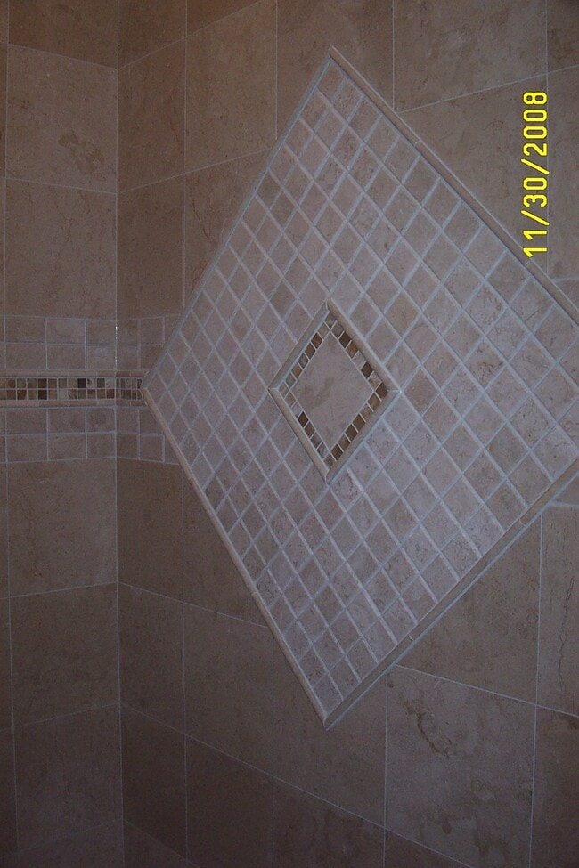 Photo - 16-22 Eberlin Dr