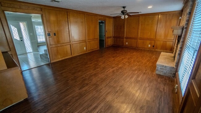 Photo - 5507 Slashwood Ln