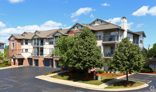 The Landings of Lake Zurich - The Landings of Lake Zurich Apartments