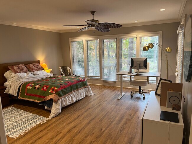 Photo - 117 Batchelor Dr