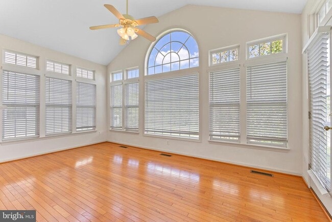Photo - 7209 Bladen Pl