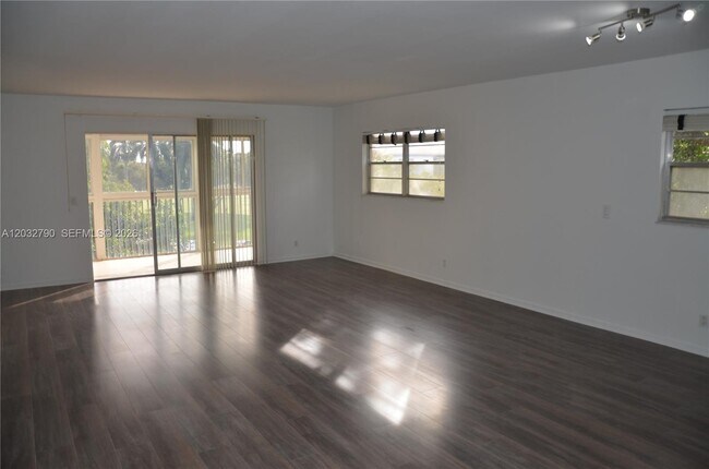 Photo - 12600 SW 5th Ct Unit 415L