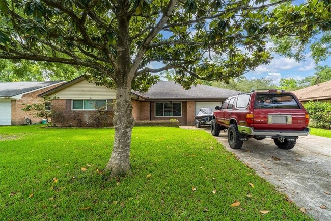 Photo - 1606 Beachcomber Ln House