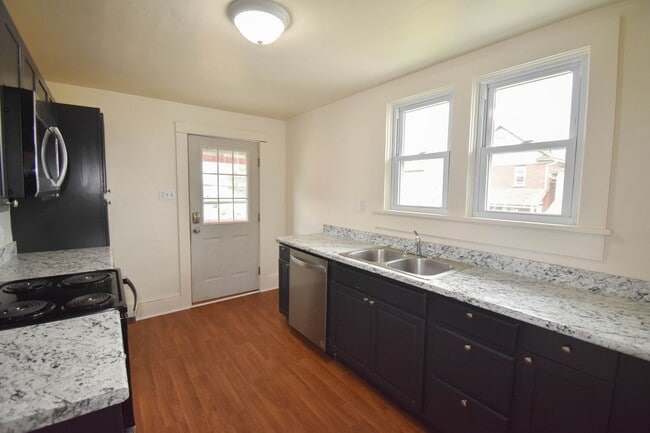 Photo - RDBSR108 Unit #01