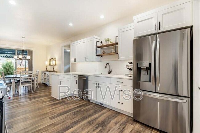 Photo - 2758 NW 23rd Lp