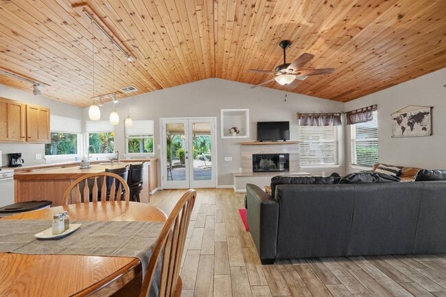 Photo - 7501 Uplands of the Kern Dr