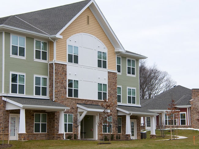 Riverwoods at Tollgate Apartments