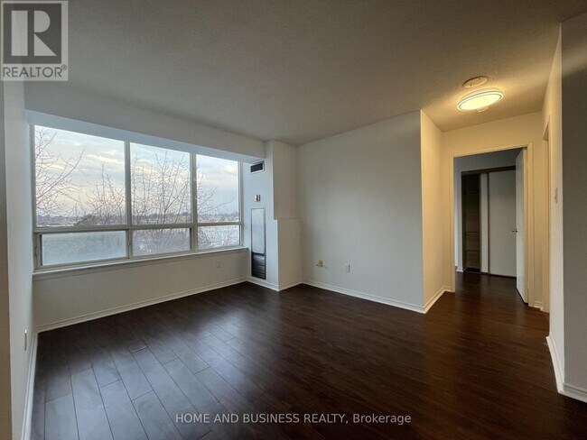 Photo - 5 Greystone Walk Dr Unité 611