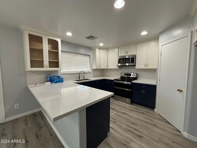 Photo - 9205 W Cordes Rd