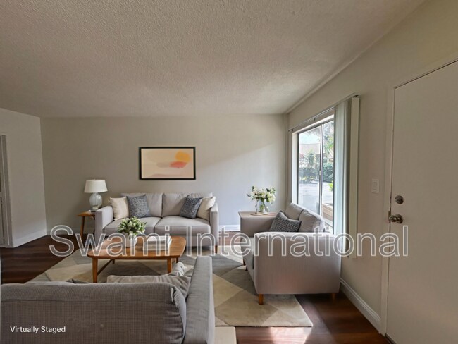 Photo - 9781 Acacia Ave