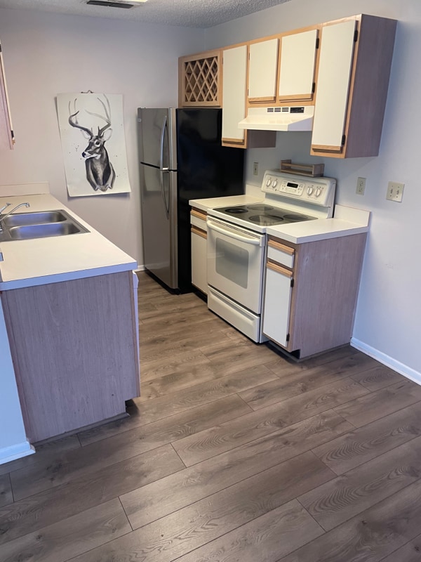 Photo - 732 Secret Harbor Ln