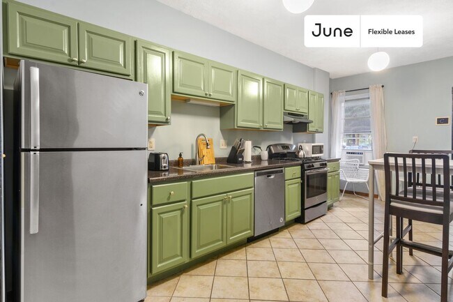 Photo - 1905 Beacon St Apartment