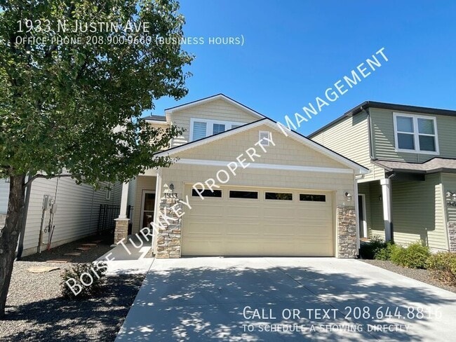 Photo - 1933 N Justin Ave