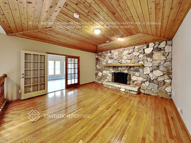 Photo - 1730 Atwater Path E