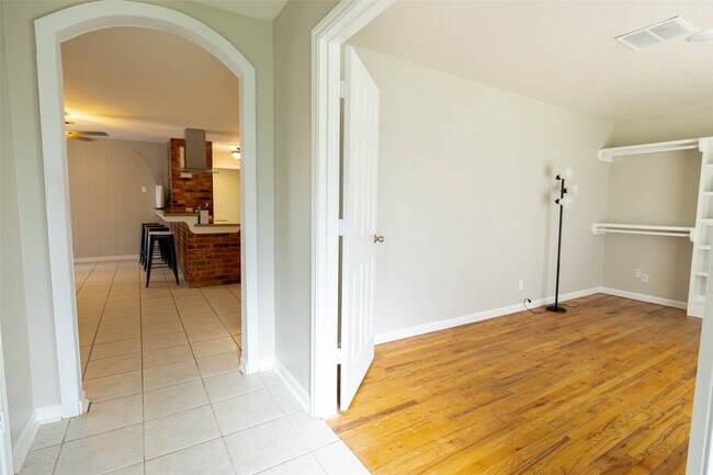 Photo - 12514 Park Forest Dr