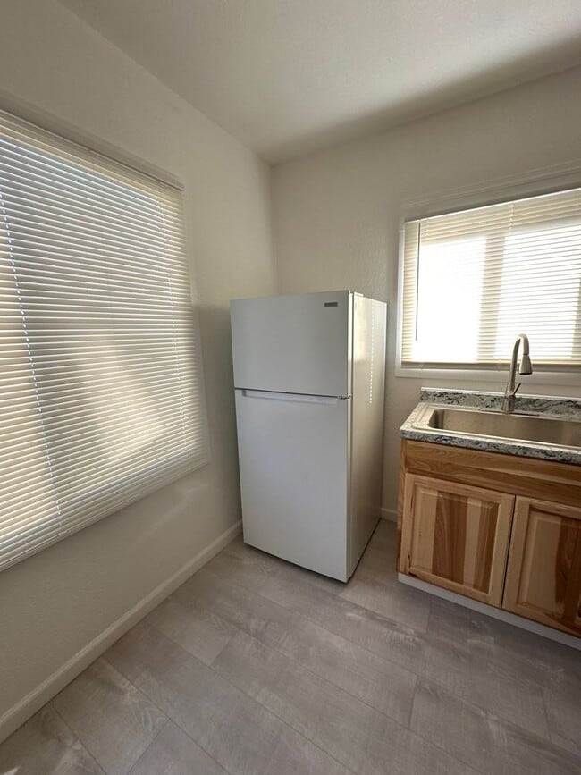 Photo - 317 Martin St