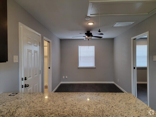 Building Photo - 1723 Alta Vista St Rental