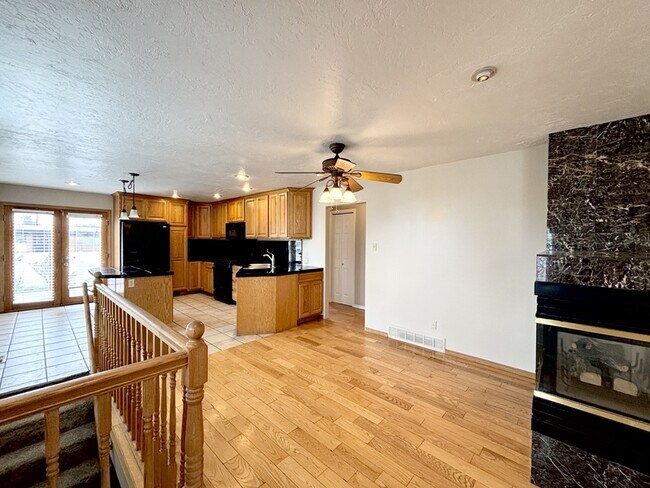 Photo - 1201 E 5600 S