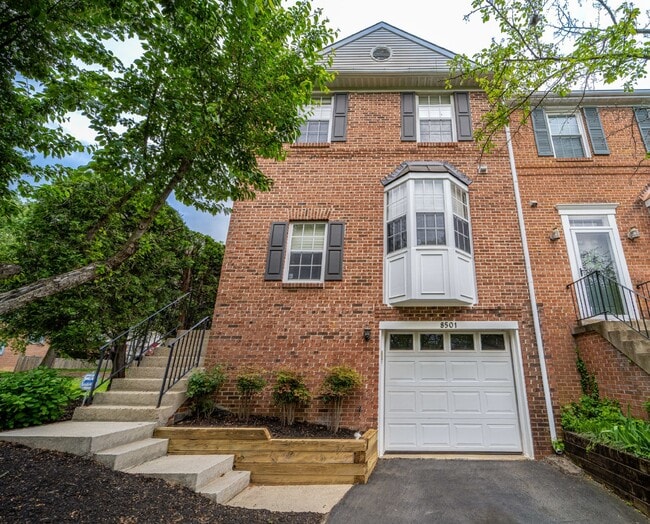 Photo - Three-level end unit townhome!