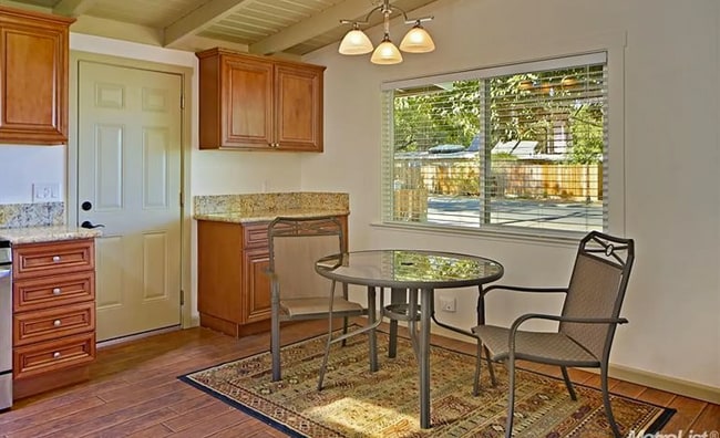 Photo - FOR CURRENT TENANTS AND HOUSEMATES ONLY Applications are limited to individuals affiliated with t...