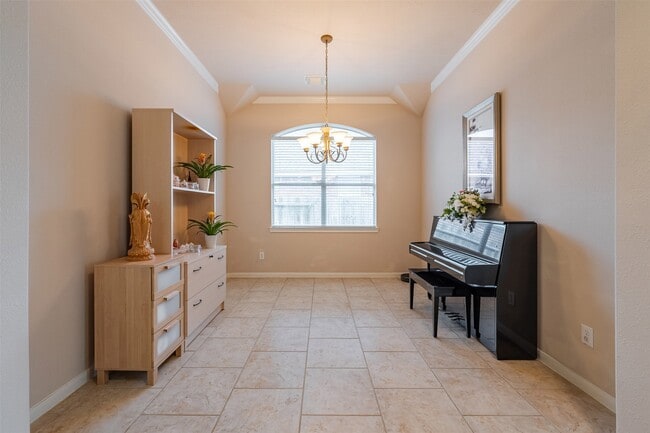 Photo - 13815 Normandy Ct