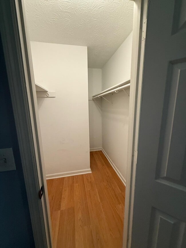Photo - 809 Burns Walk Ct NW