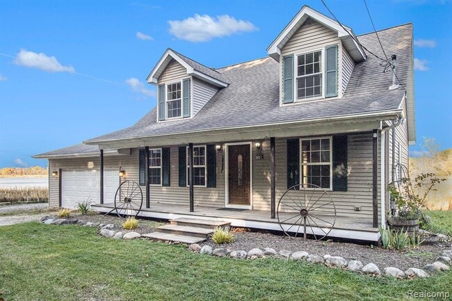 Photo - 10288 Buckhorn Lake Rd