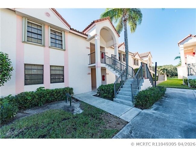 Building Photo - 3150 Leewood Terrace Unit L224