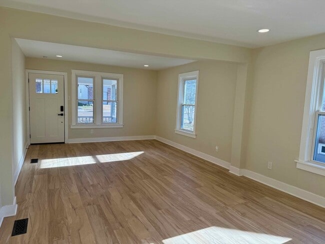 Photo - Beautifully Renovated 3 Bed 1 Bth Home in Webster Schools