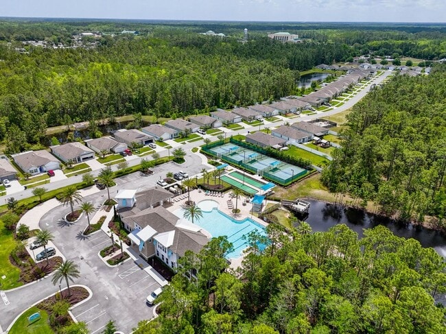 Photo - 657 Grand Reserve Dr