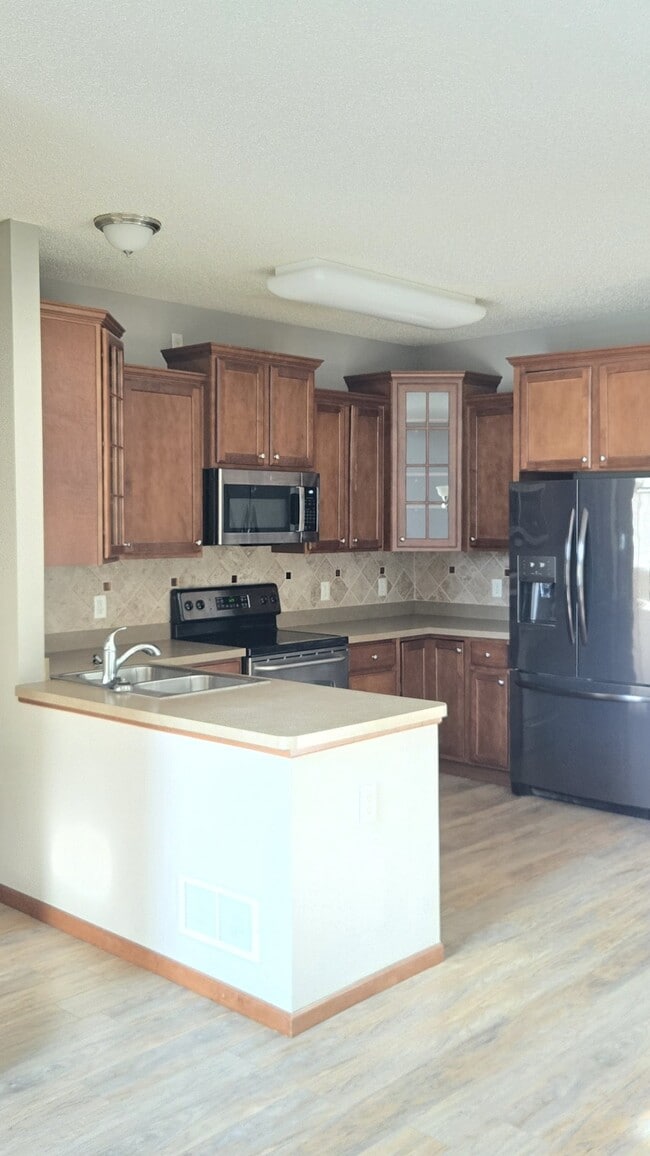 Photo - 18401 Lafayette Way