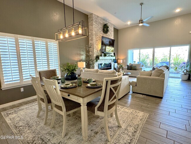 Photo - 13684 Glen Vista Ln