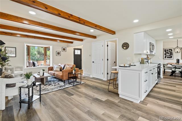 Photo - 5599 W Maplewood Pl