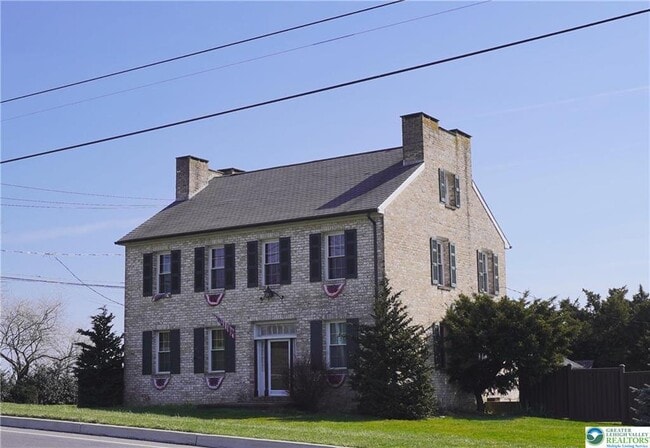 Photo - 9020 Schantz Rd
