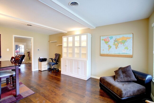 Photo - 4 Bd, 2 Ba for Lease | N. Arlington