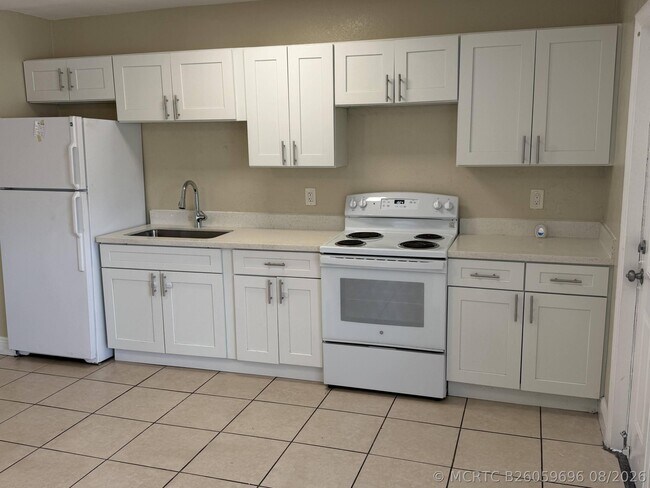 Photo - 1135 NW 7th Ave Unit 1