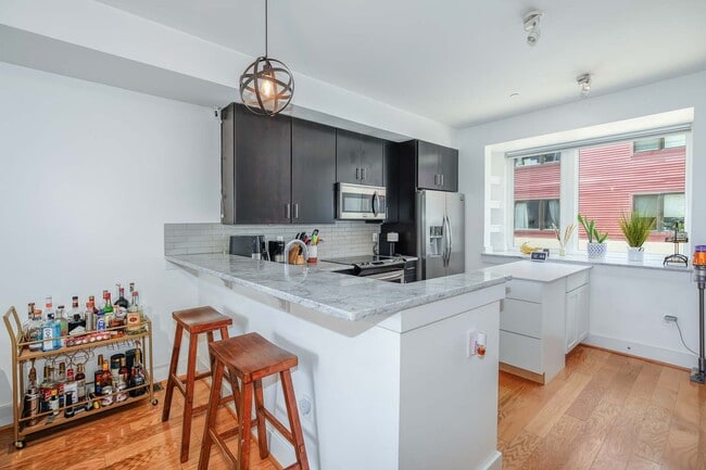 Photo - 1202 Jackson St NE