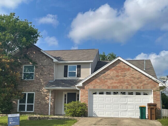 Photo - 1594 Birkshire Ct House