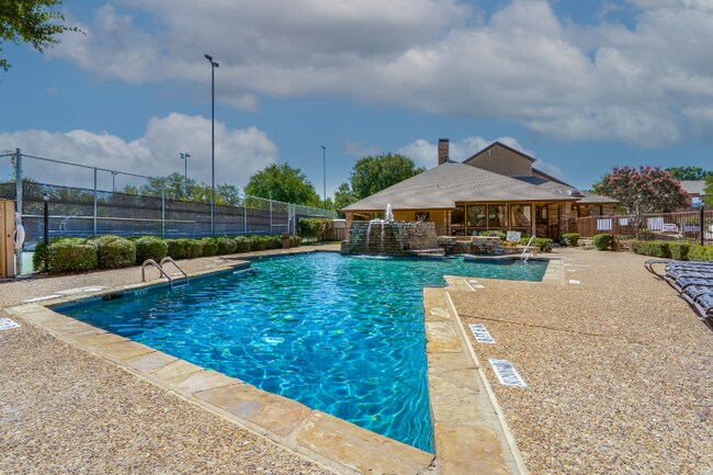 Photo - 1310 Harwell Dr Unit 4721