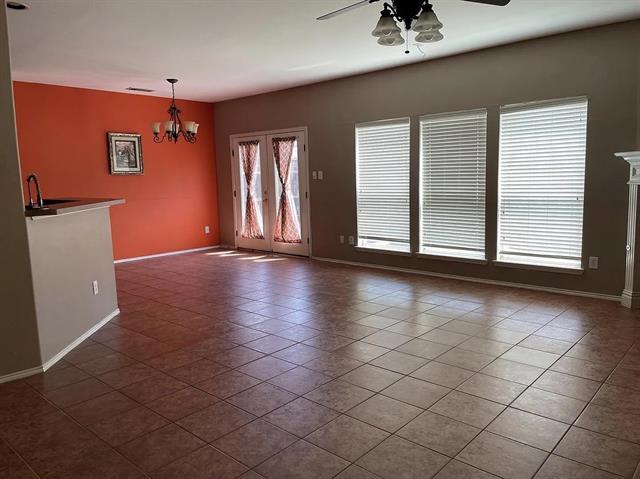 Photo - 1233 McMahan Dr