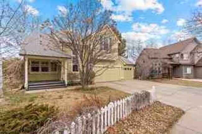 Photo - 2507 Ravenwood Ln House