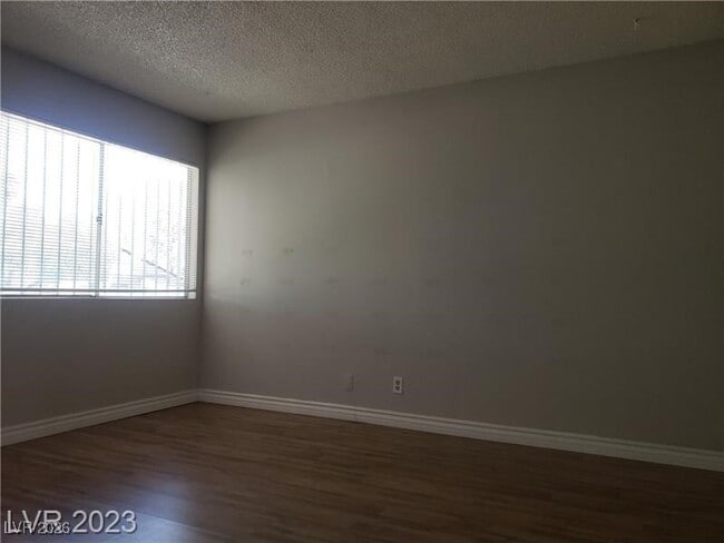 Photo - 4770 S Topaz St