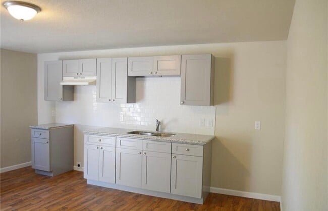 Photo - 7318 Laredo St